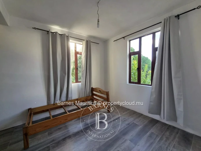 MOKA - House for sale  - 4 bedrooms