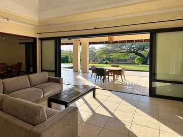 4 Bedroom Villa
