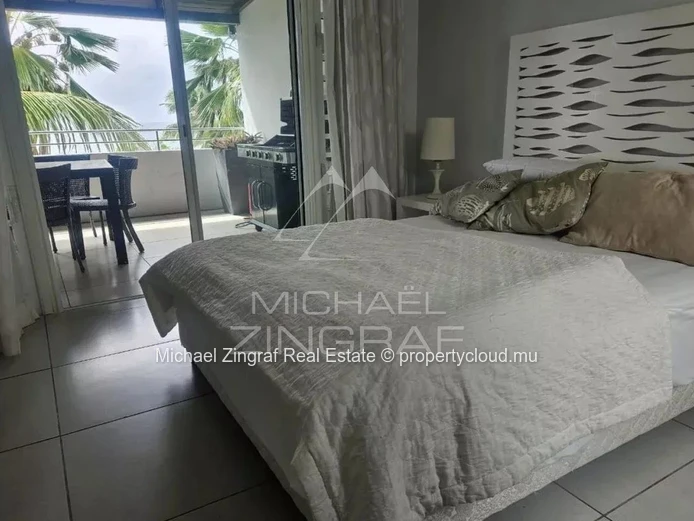 Penthouse d’Exception en Bord de Mer avec Vue Imprenable