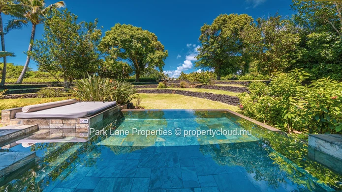 Luxury IRS Four Seasons Villa Suite with Private Pool, Golf & Ocean Views