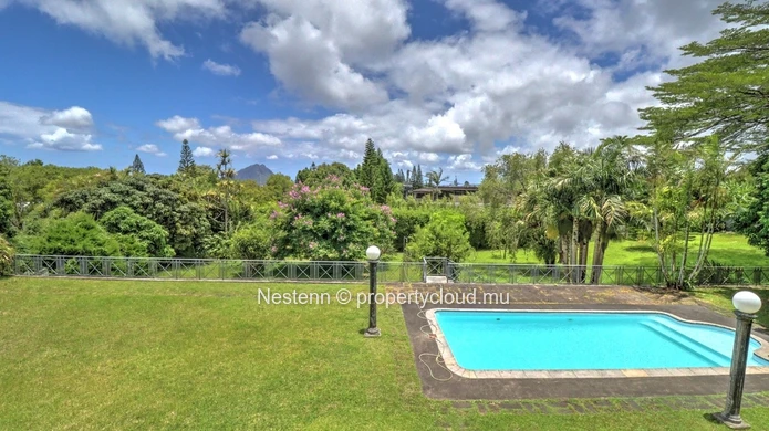 Propriété exceptionnelle de 5 800 m²