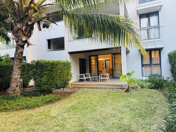 Luxury Coastal Haven in Azuri