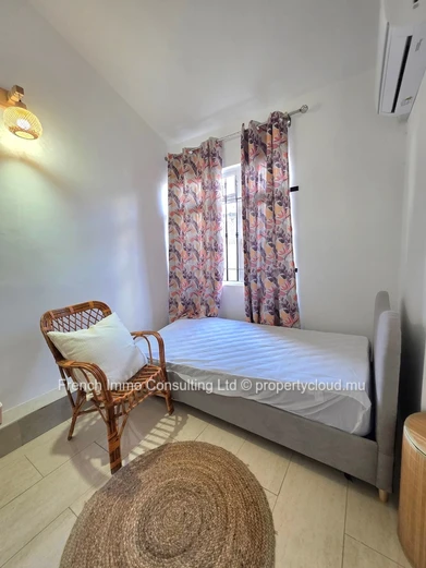 Beau Triplex de 3 chambres en vente locale a pereybere