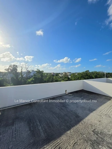 3-Bedroom Townhouse for Sale in Grand Baie, 200m²