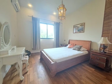 4 Bedroom Apartment