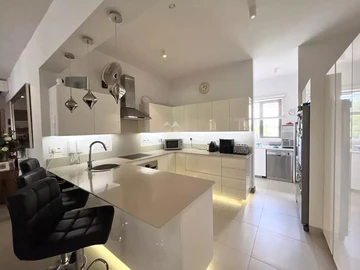 3 Bedroom Penthouse