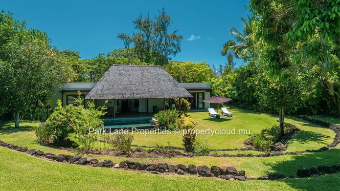 Luxury IRS Four Seasons Villa Suite with Private Pool, Golf & Ocean Views