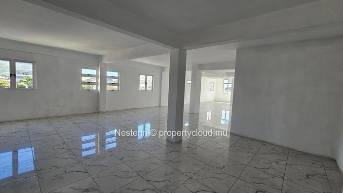 Ideally located commercial space in the center 