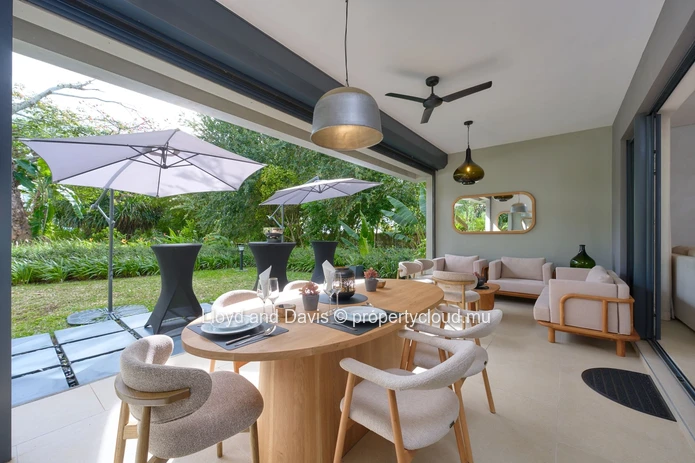Appartement neuf de 4 chambres en rez-de-jardin à Belle Vue
