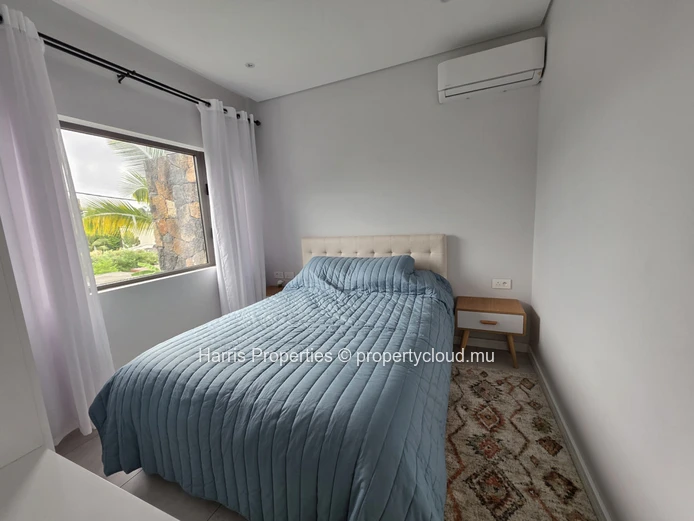 Superbe appartement situé au premier étage d'une résidence haut de gamme à louer à Pereybere.