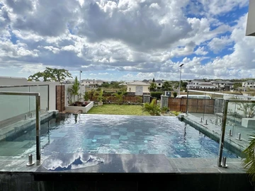 4 Bedroom Villa