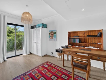 4 Bedroom Apartment