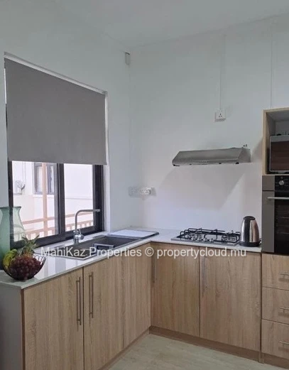 Modern 2-Bedroom Apartment for Rent in Flic en Flac, Mauritius – Sea View & Resort-Style Facilities