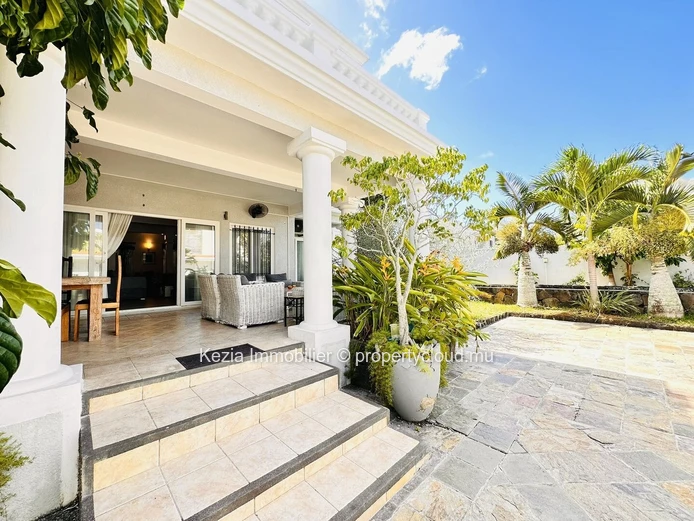 Villa De Style Colonial Avec Varangue & Piscine Privative