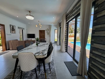 Villa de 4 Chambres