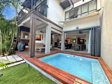 3 Bedroom Townhouse, Duplex