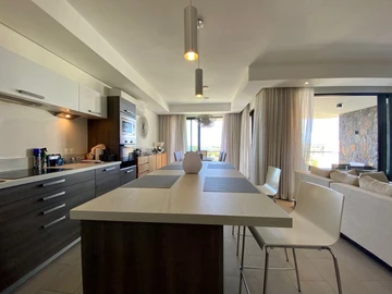 3 Bedroom Townhouse, Duplex