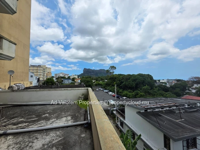 Office for rent in Quatre Bornes