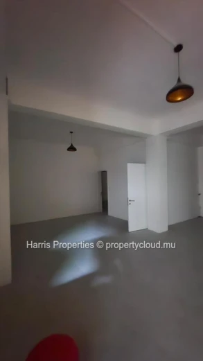 A louer espace de bureau de 100m2 à Port Louis (Mandat exclusif)