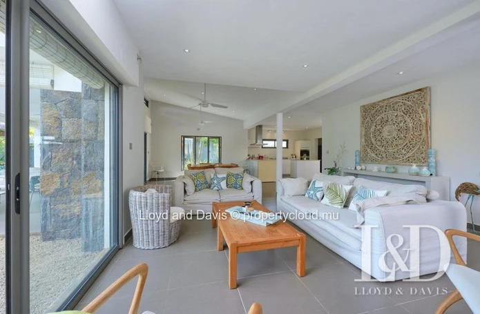 Villa contemporaine à La Salette - Accessible aux étrangers