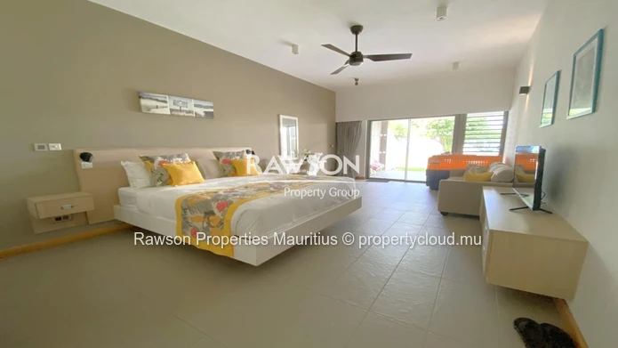 3 Bedroom Seaside Duplex | Private Plunge Pool | Lagoon Views | Poste Lafayette | Available Mid Octo