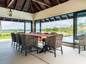 5 Bedroom Villa