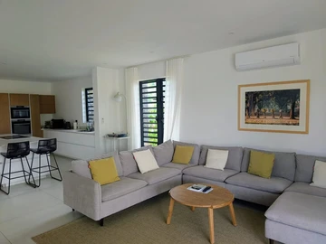 4 Bedroom Villa