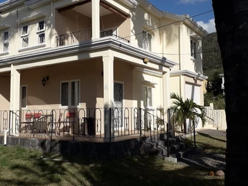 Maison de 4 Chambres