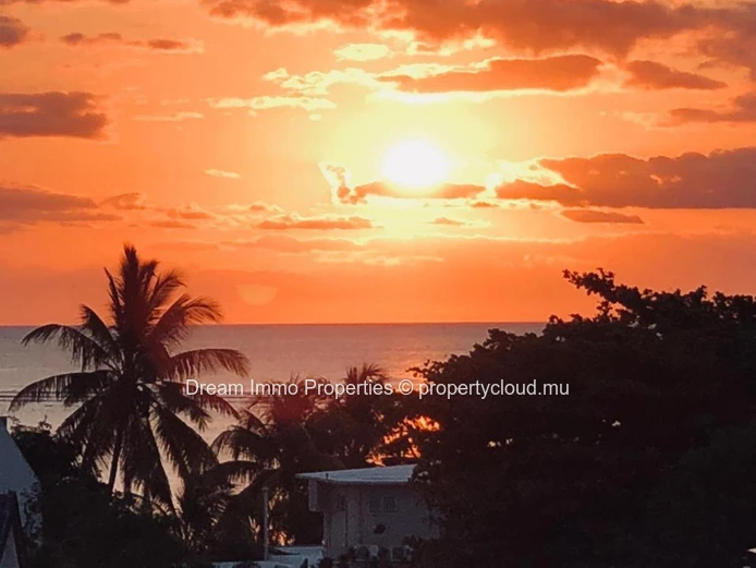 Penthouse Vue Mer A 2 Pas De La Plage De La Preneuse, Tamarin - Ile Maurice
