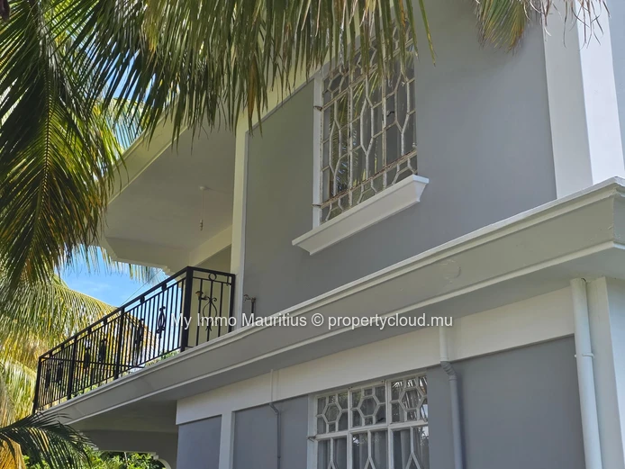 Apartment with Garden and Private Entrance – Grand Baie Centre