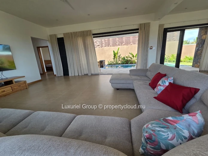 New Luxury Villa for Rent in Pereybere – Space, Comfort and Modern Living