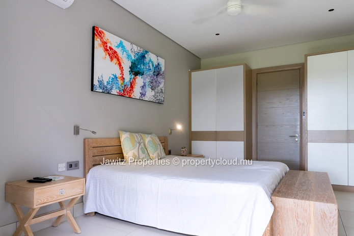 Splendid contemporary villa exquisitely crafted for embracing tropical living