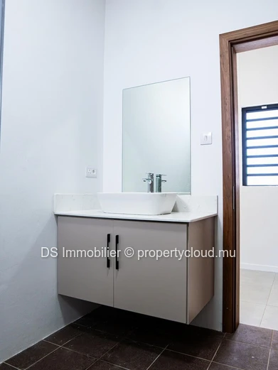 À Vendre – Villa Moderne Et Sécurisée À Forêt D’Aruty - Nord