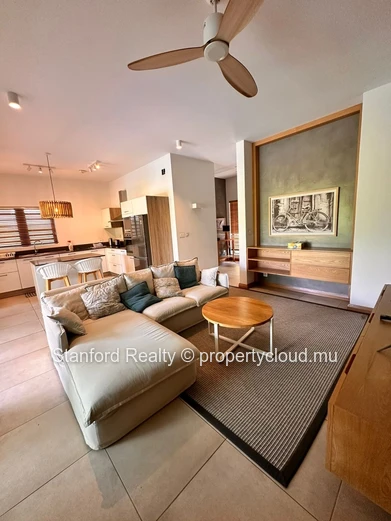 Elegant 3 bedroom Duplex with Private Pool – Beau Plan, North