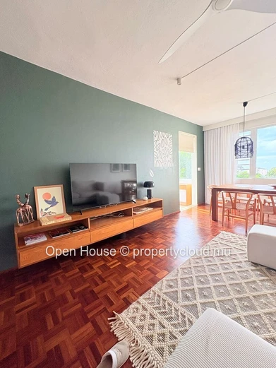 Furnished 2-Bedroom Apartment for Rent in Floreal