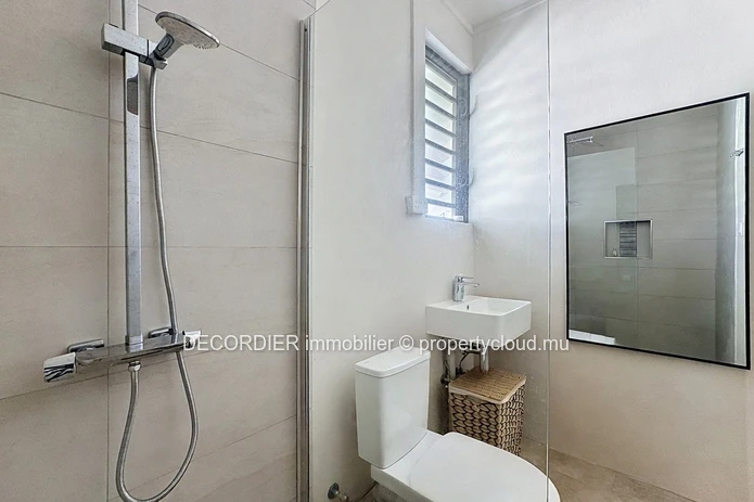 Stunning apartment  tfor rent  – Pereybere