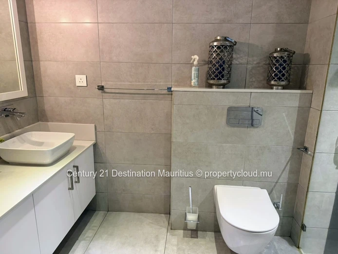 Furnished 2-Bedroom Apartment to Rent | Pereybere | Soleia II