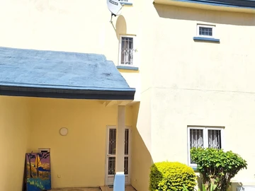 Townhouse, Duplex de 3 Chambres