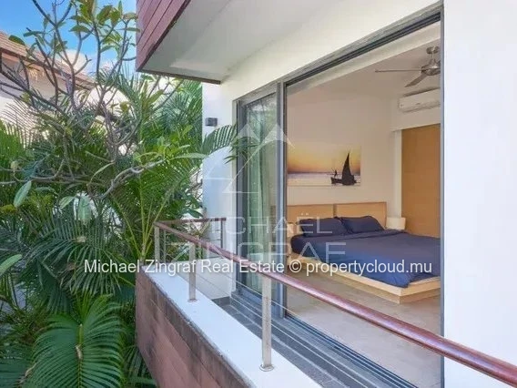 Elegant 2-Bedroom Apartment at Choisy Les Bains