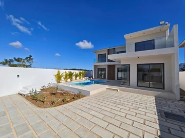 3 Bedroom Villa