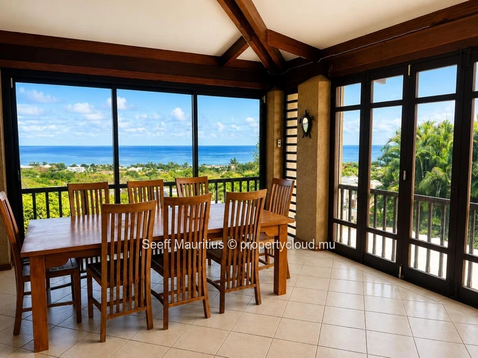 Charmante propriété avec vue sur la mer et 2 studios indépendants – Résidence idéale et excellente opportunité d'inve...