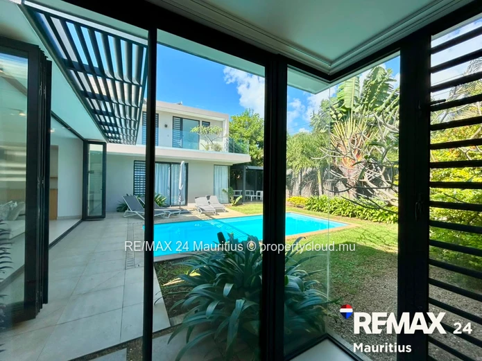 4 Bedroom Villa At Old Mill Pereybere