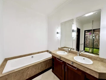 Villa de 5 Chambres