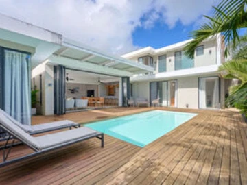 4 Bedroom Villa