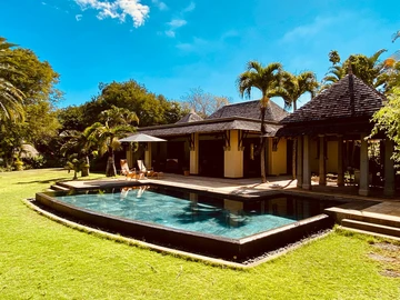 5 Bedroom Villa
