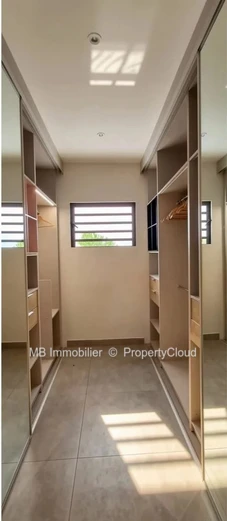 Villa for sale.