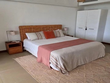 4 Bedroom Apartment