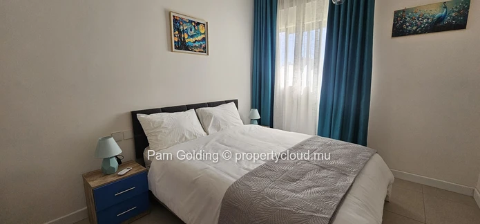 Furnished Two-Bedroom Apartment Overlooking the Pool – Beau Plan Smart City