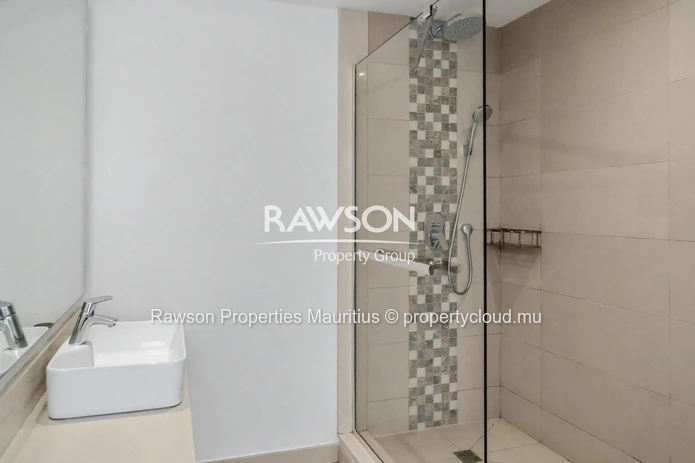 3-Bedroom Duplex | Waterfront | Private Pool | Sea View Rooftop | Calodyne