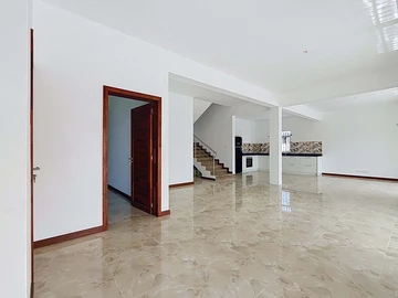 Maison de 5 Chambres